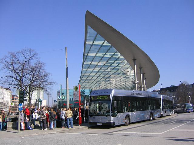 Wasserstoffbusse am Hamburger ZOB