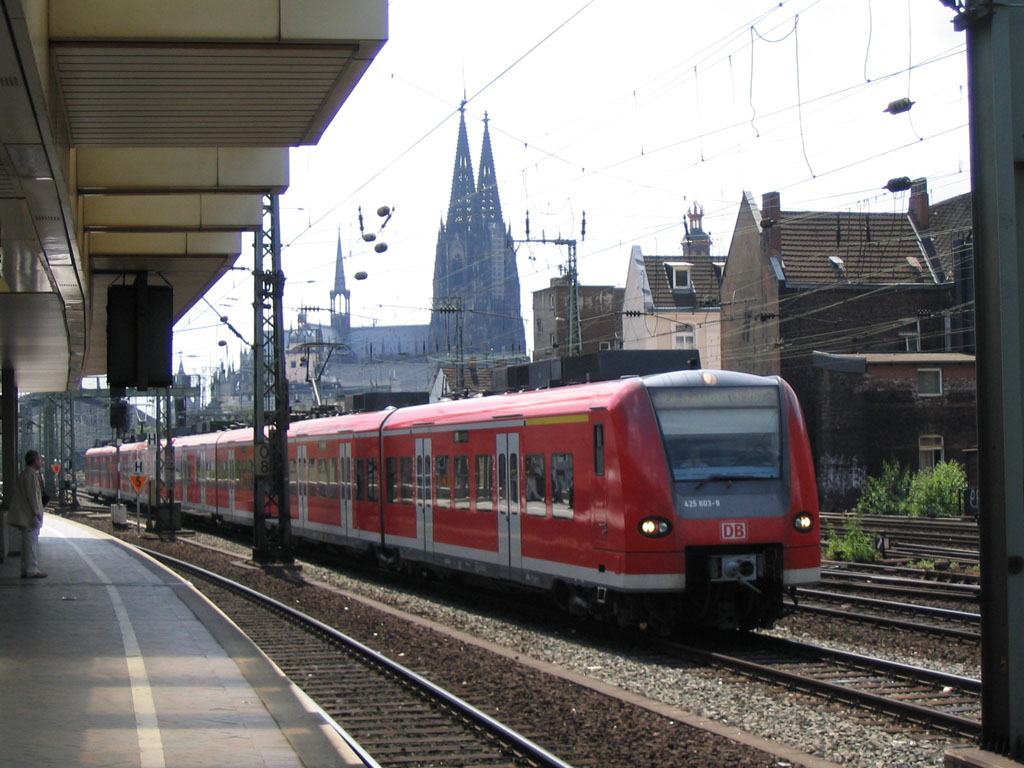 Regionalbahn am Klner Hansaring