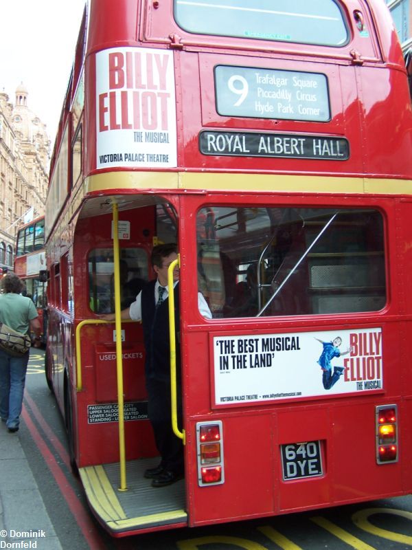 In Richtung Royal Albert Hall bitte aufspringen!