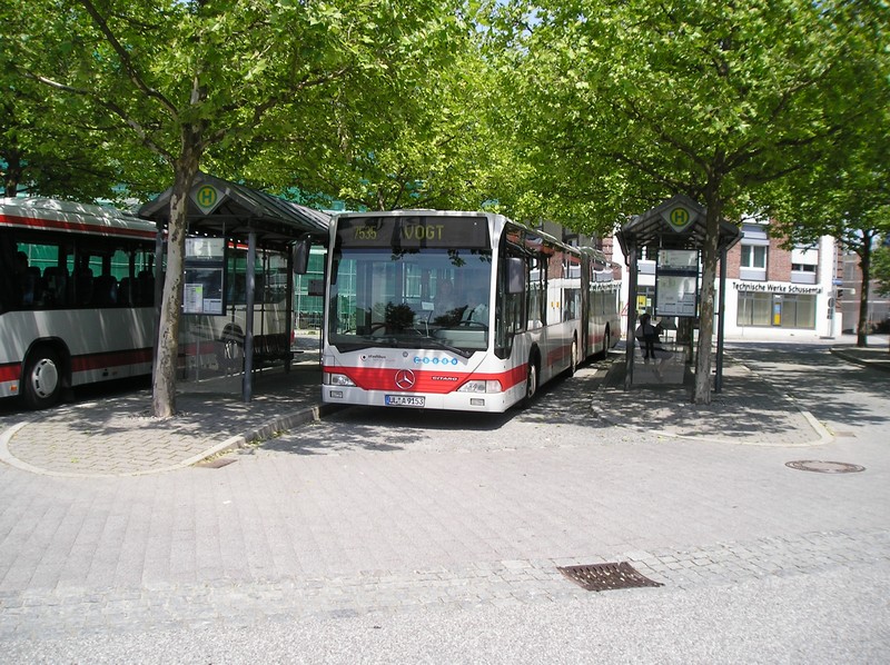 Linie 7535 mit Citaro G am Busbahnhof