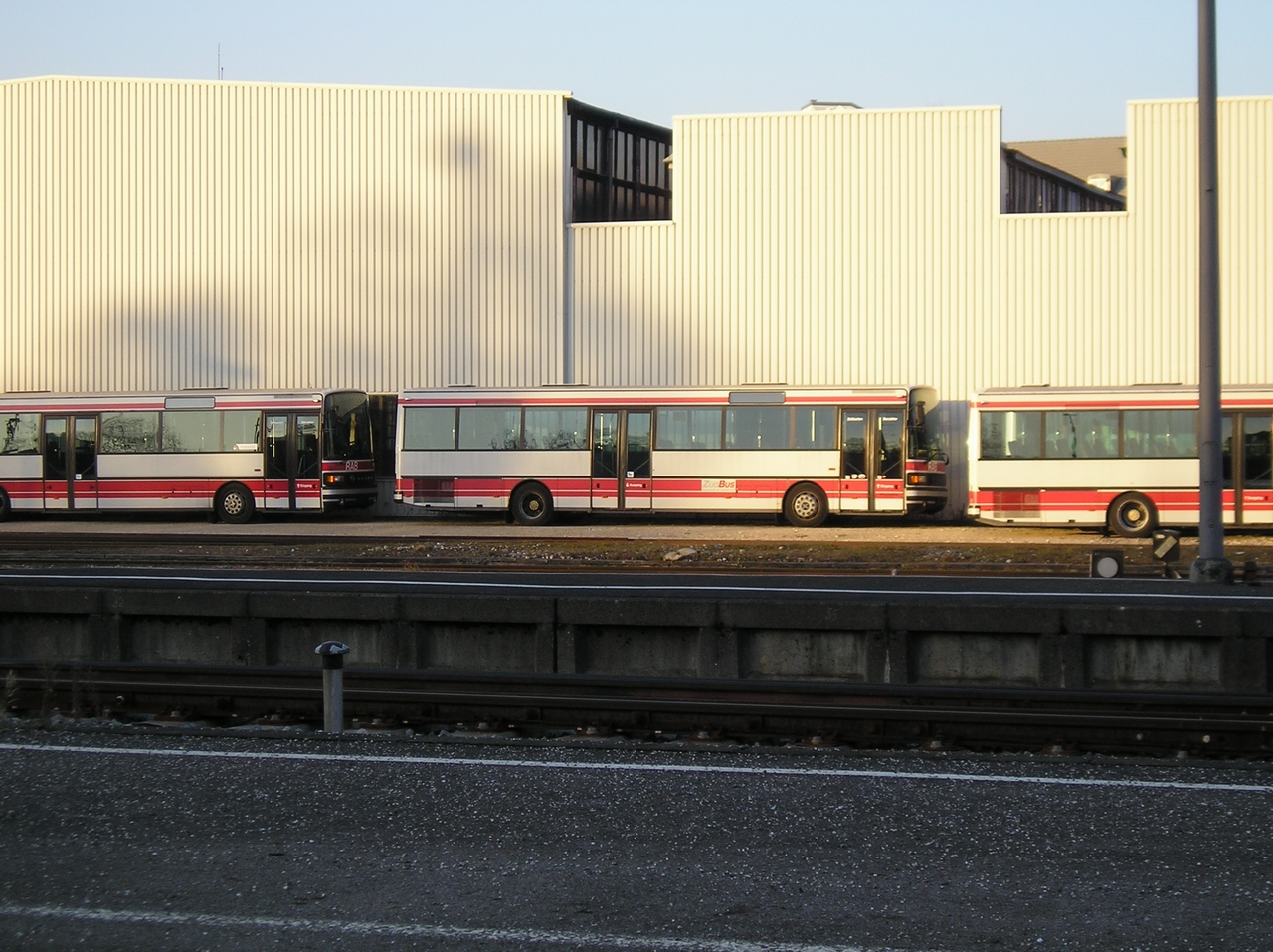 S 215 SL am Stadtbahnhof