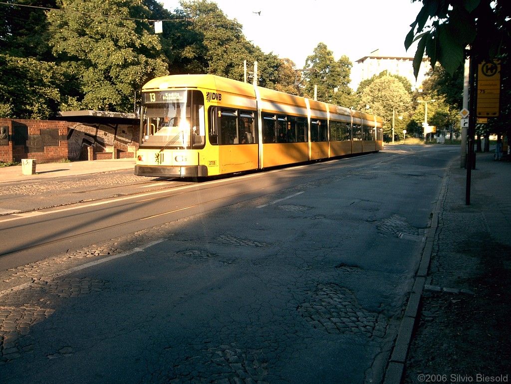 Dresden 2708 Lennplatz