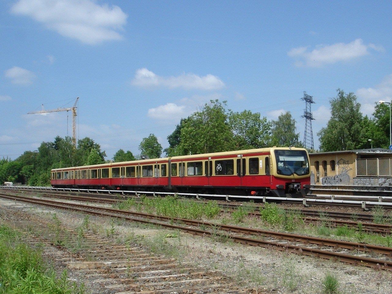 S-Bahn in Bln.-Kaulsdorf